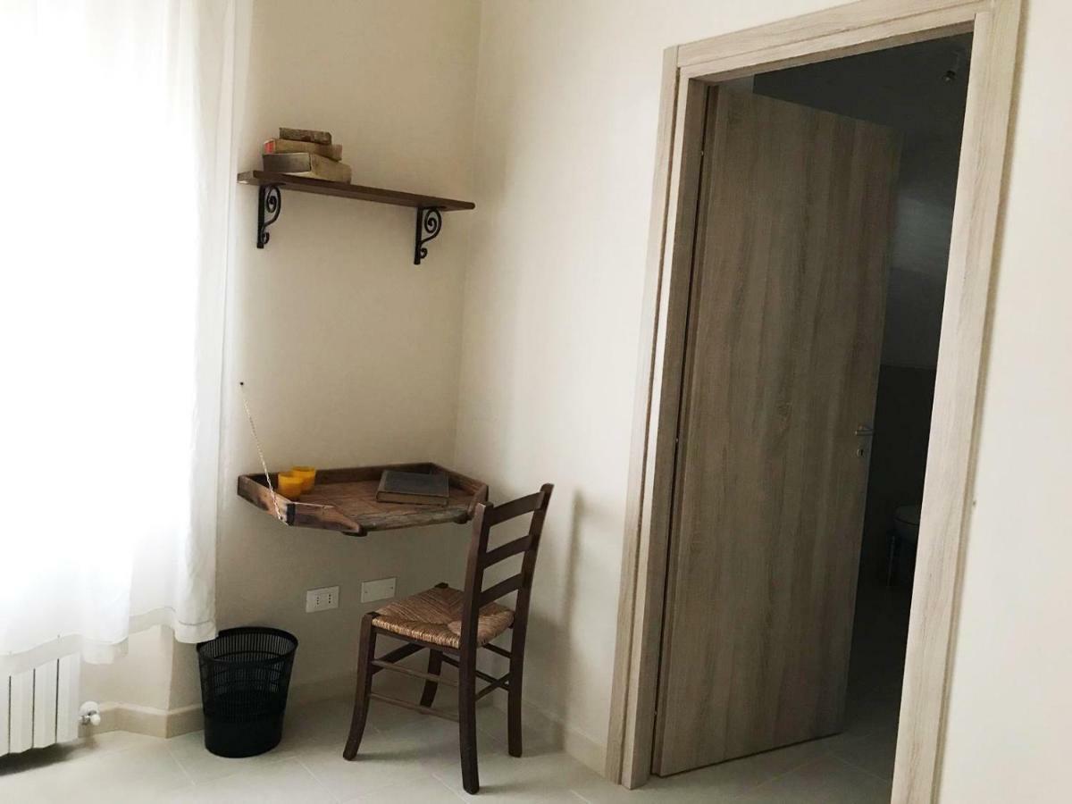 Bed and Breakfast Aria Di Mare Rosignano Solvay Exterior foto